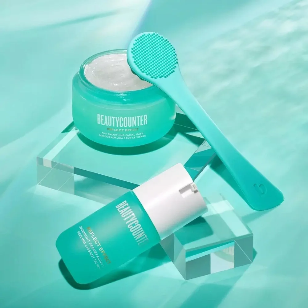 Beautycounter Reflect Effect AHA Smoothing Facial Mask - Picture 4 of 4